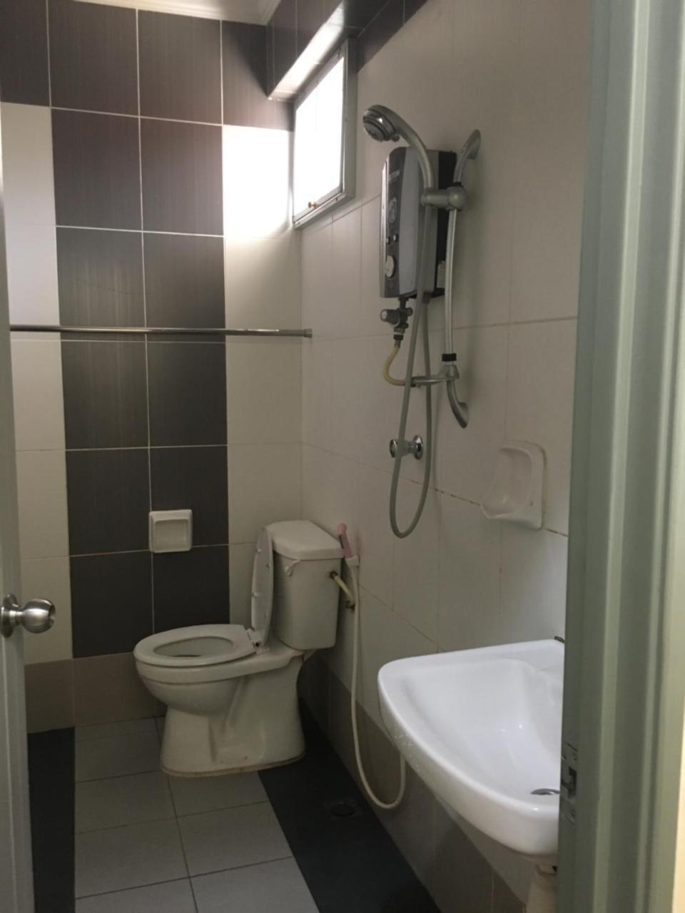 Hotel Morning Glory Kudat Kültér fotó