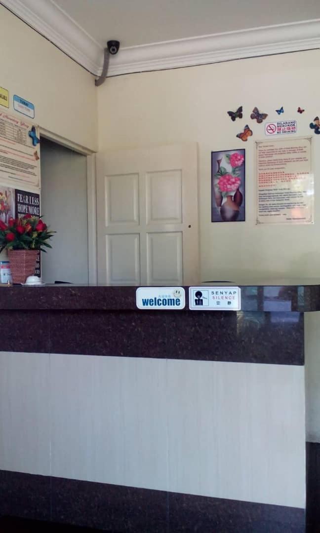 Hotel Morning Glory Kudat Kültér fotó